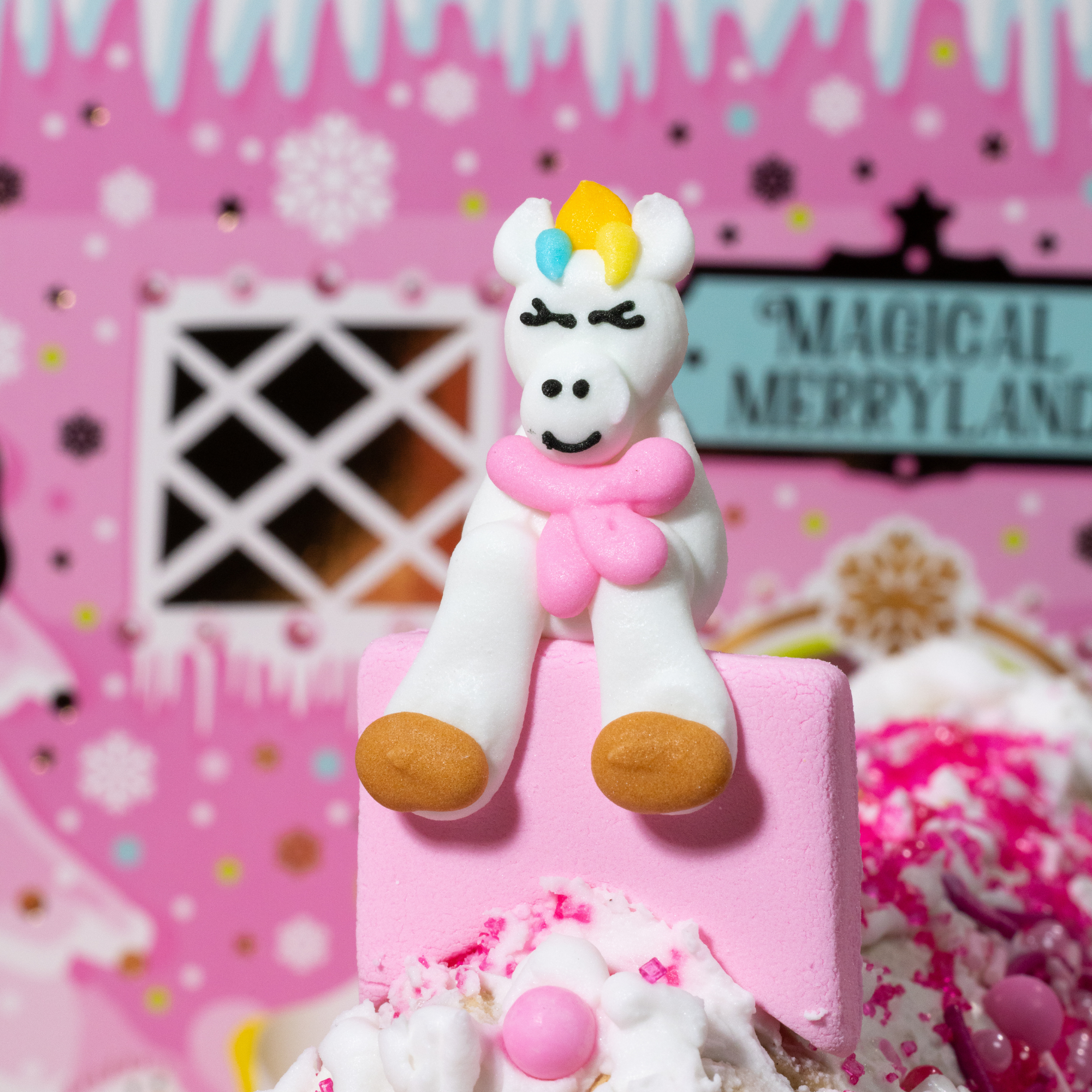 Moose Lodge and Unicorn Magical Merryland Designer Insta-House™ Bundle